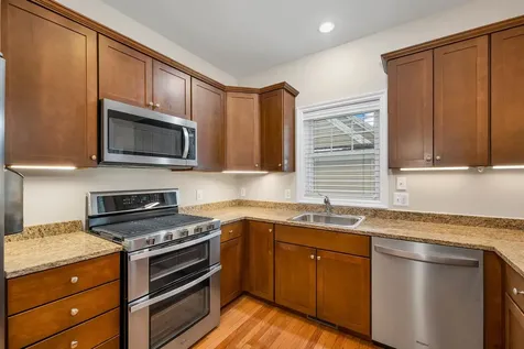 37 Birch Circle Brentwood NH 03833