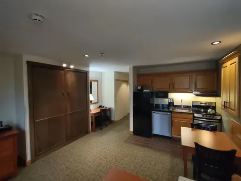 228 East Mountain Road Killington VT 05751