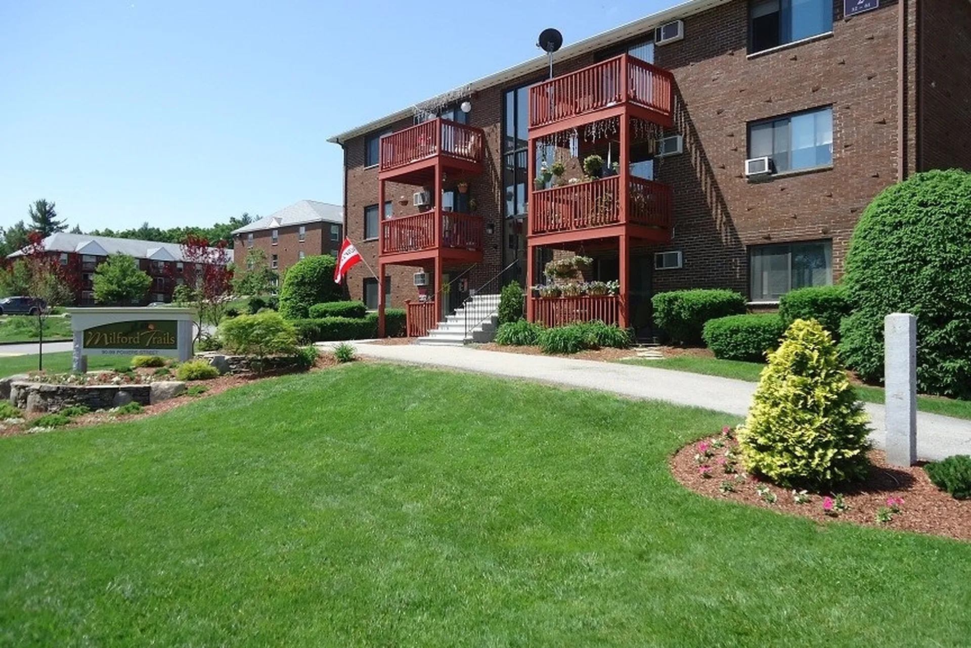 95 Powers Street Milford NH 03055