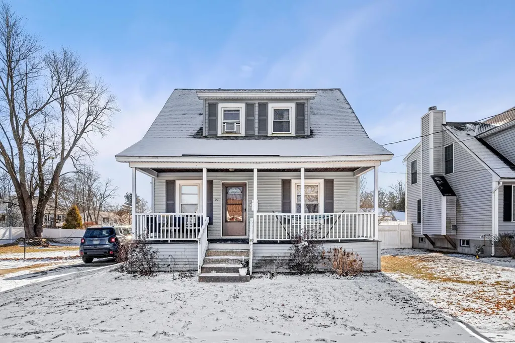 97 Candia Road Manchester NH 03103