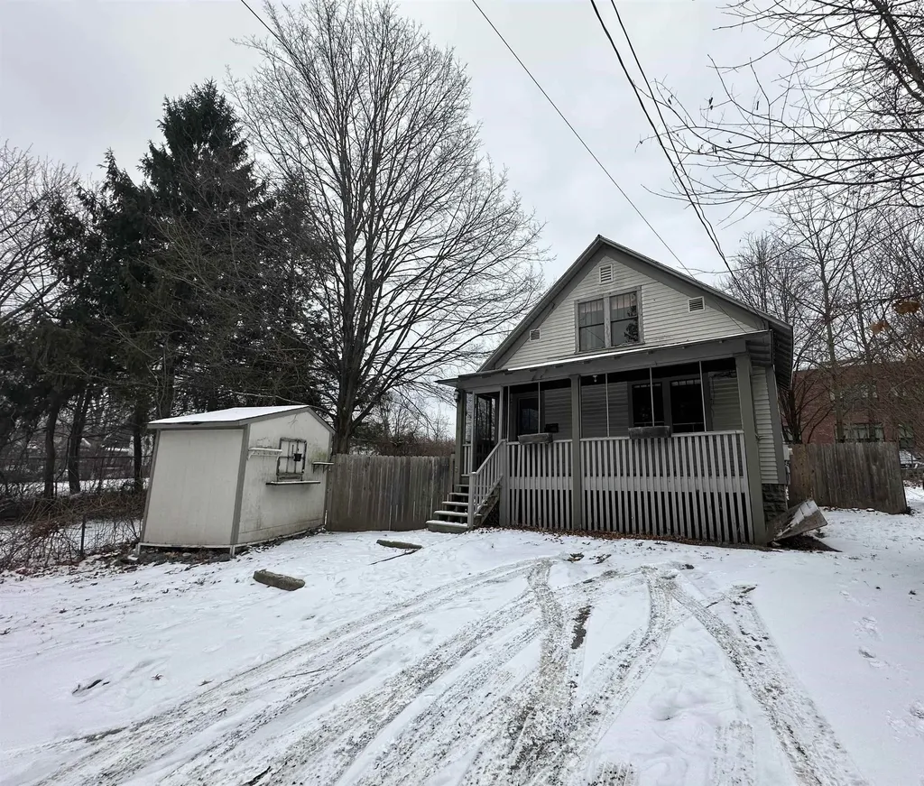 19 Holt Place Keene NH 03431