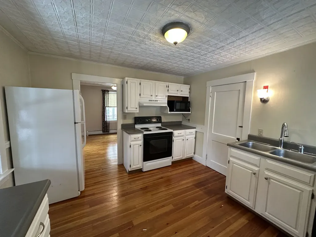 19 Holt Place Keene NH 03431