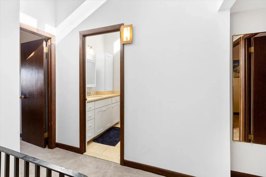 21 Stratton West Road Winhall VT 05340