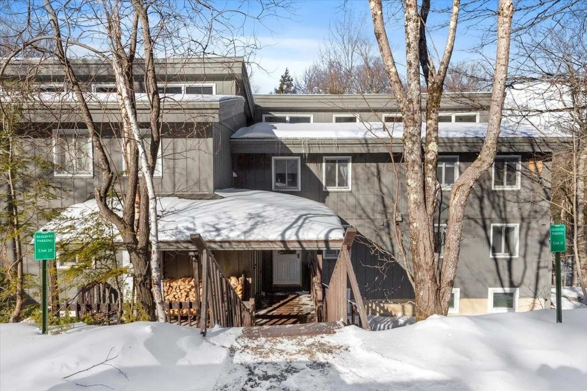 21 Stratton West Road Winhall VT 05340