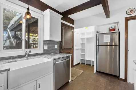 21 Stratton West Road Winhall VT 05340