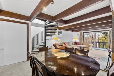 21 Stratton West Road Winhall VT 05340