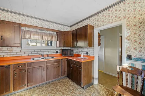 83 Webster Street Laconia NH 03246