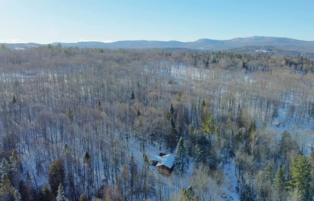 829 Cotton Road Lyndon VT 05851