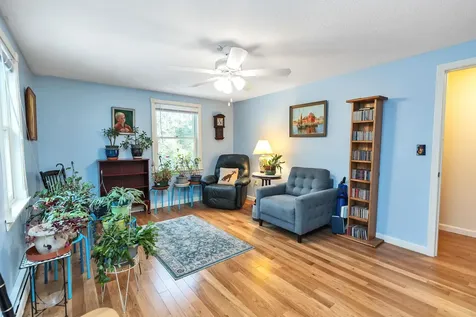 147 Darling Road Keene NH 03431