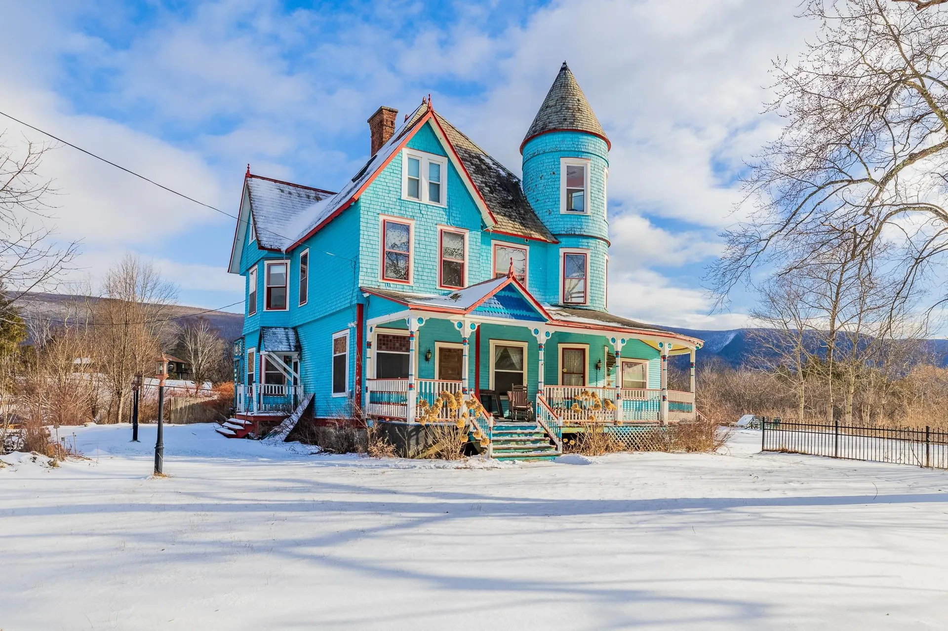 216 Highland Avenue Manchester VT 05255