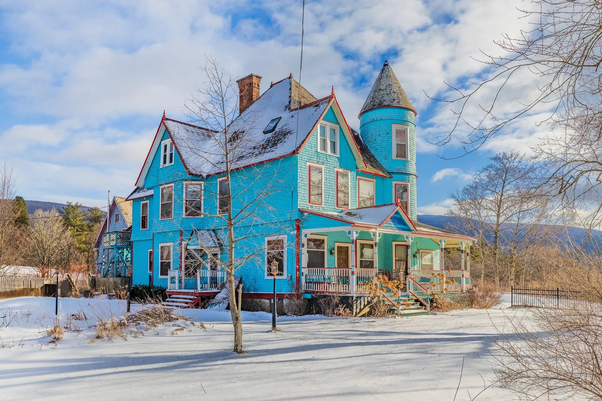 216 Highland Avenue Manchester VT 05255