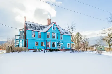 216 Highland Avenue Manchester VT 05255