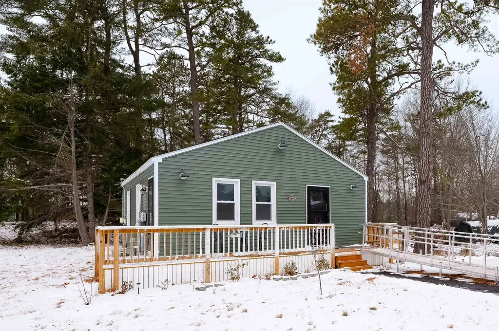 104a Chestnut Hill Road Rochester NH 03867