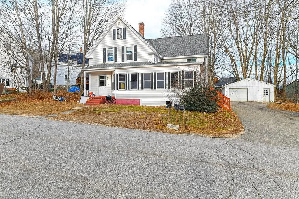 40 Steeple Street Milton NH 03851