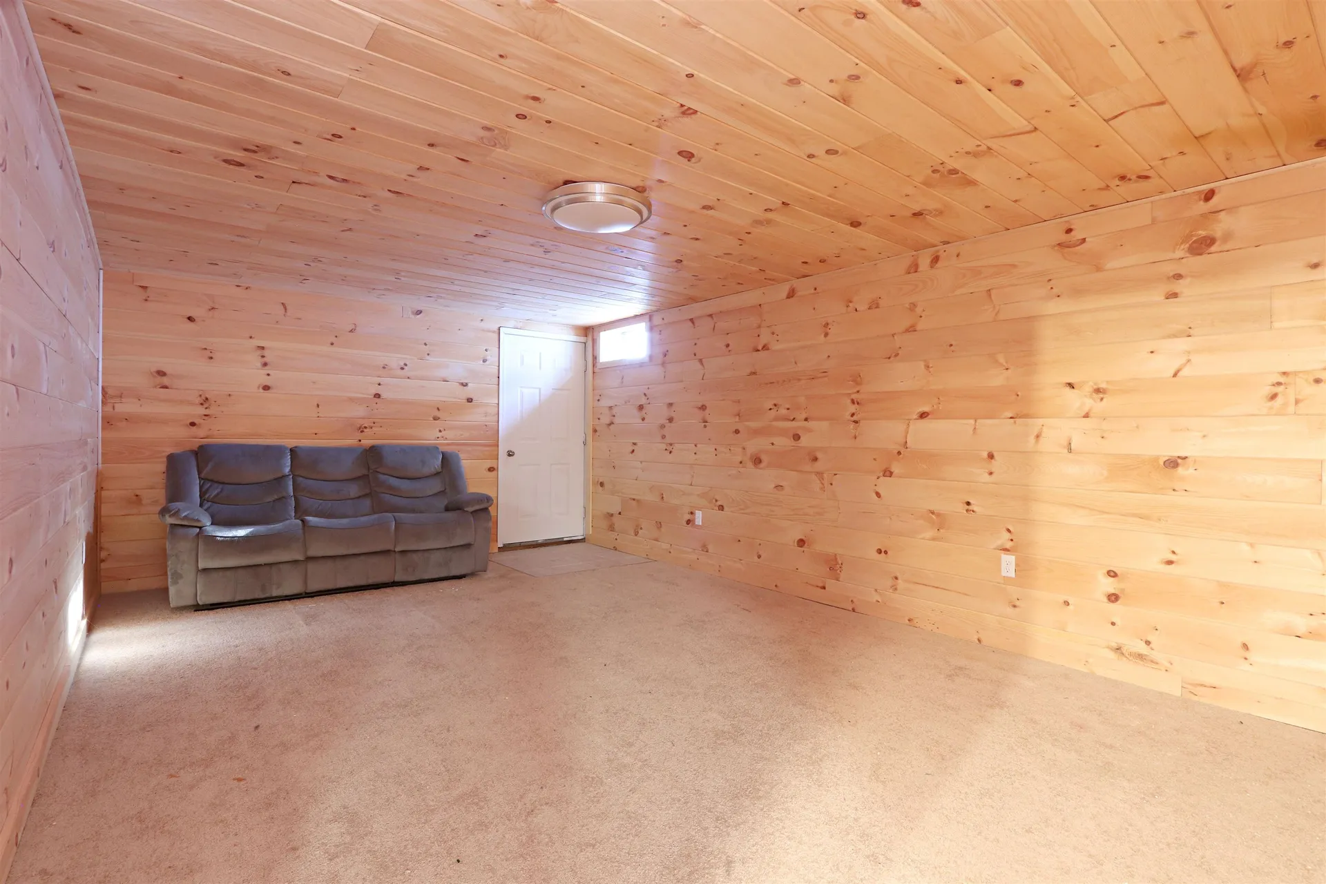 214 Farmer Drive St. Johnsbury VT 05819