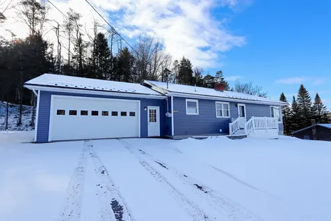 214 Farmer Drive St. Johnsbury VT 05819