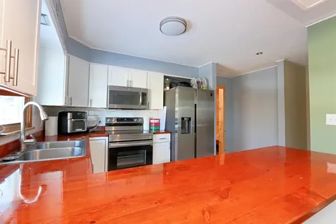 214 Farmer Drive St. Johnsbury VT 05819
