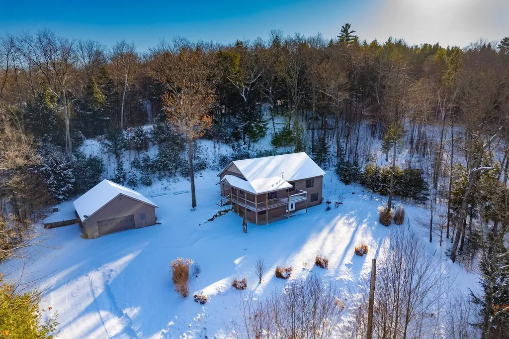 52 O'donnell Drive Fairlee VT 05045