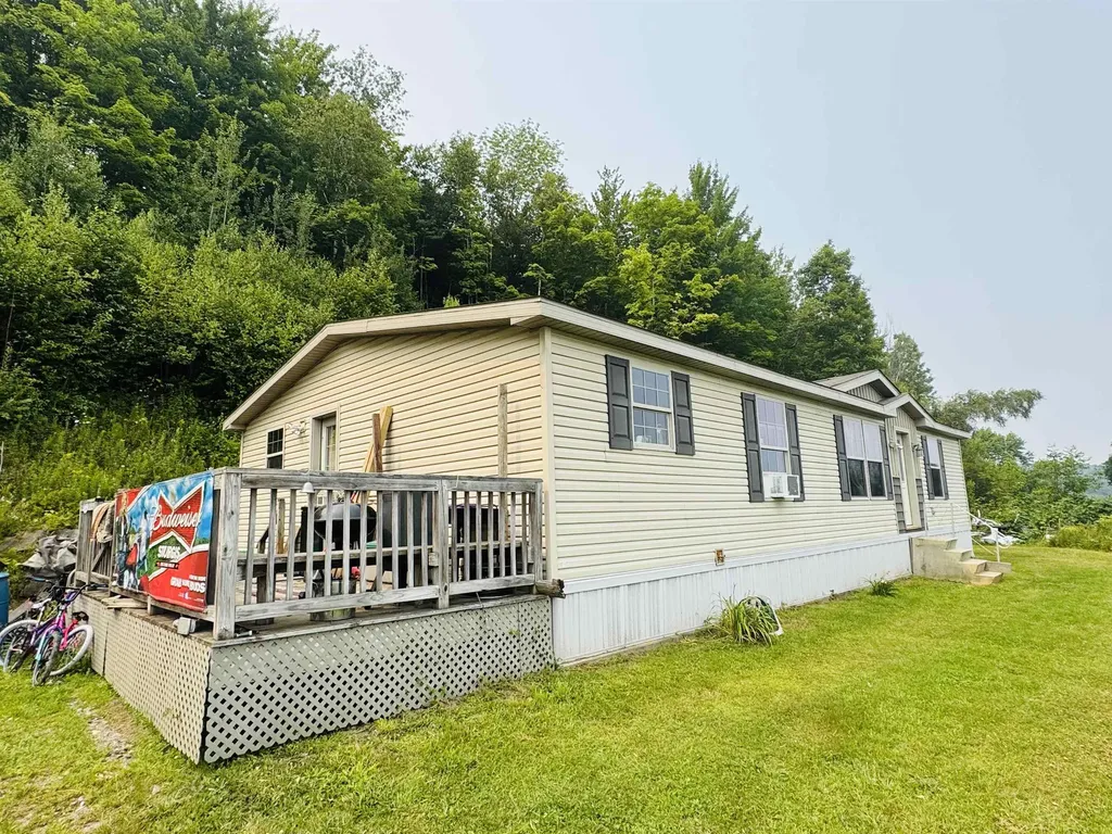 670 Simino Lane Irasburg VT 05845