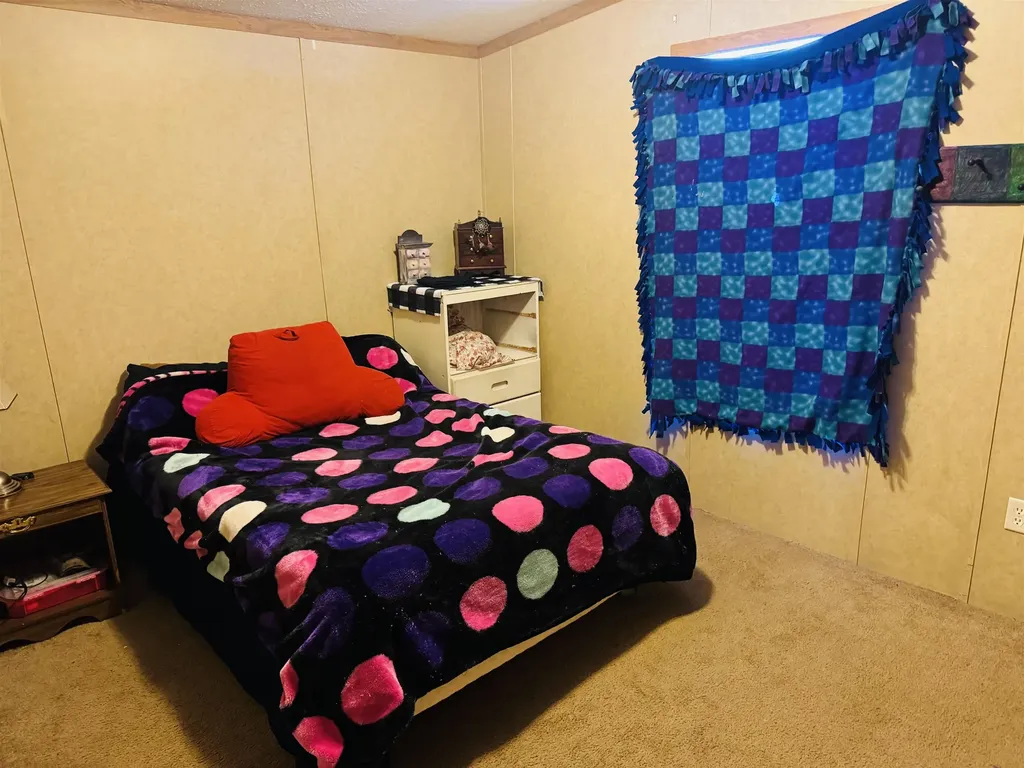 670 Simino Lane Irasburg VT 05845