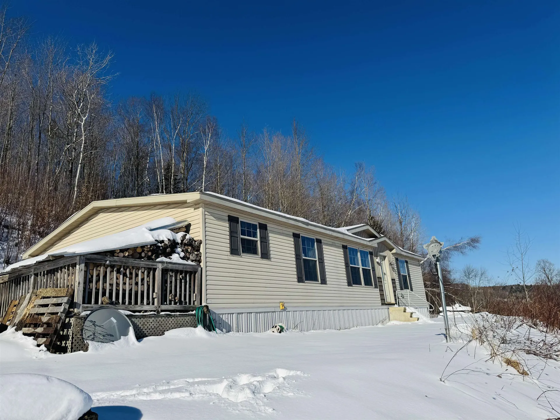 670 Simino Lane Irasburg VT 05845
