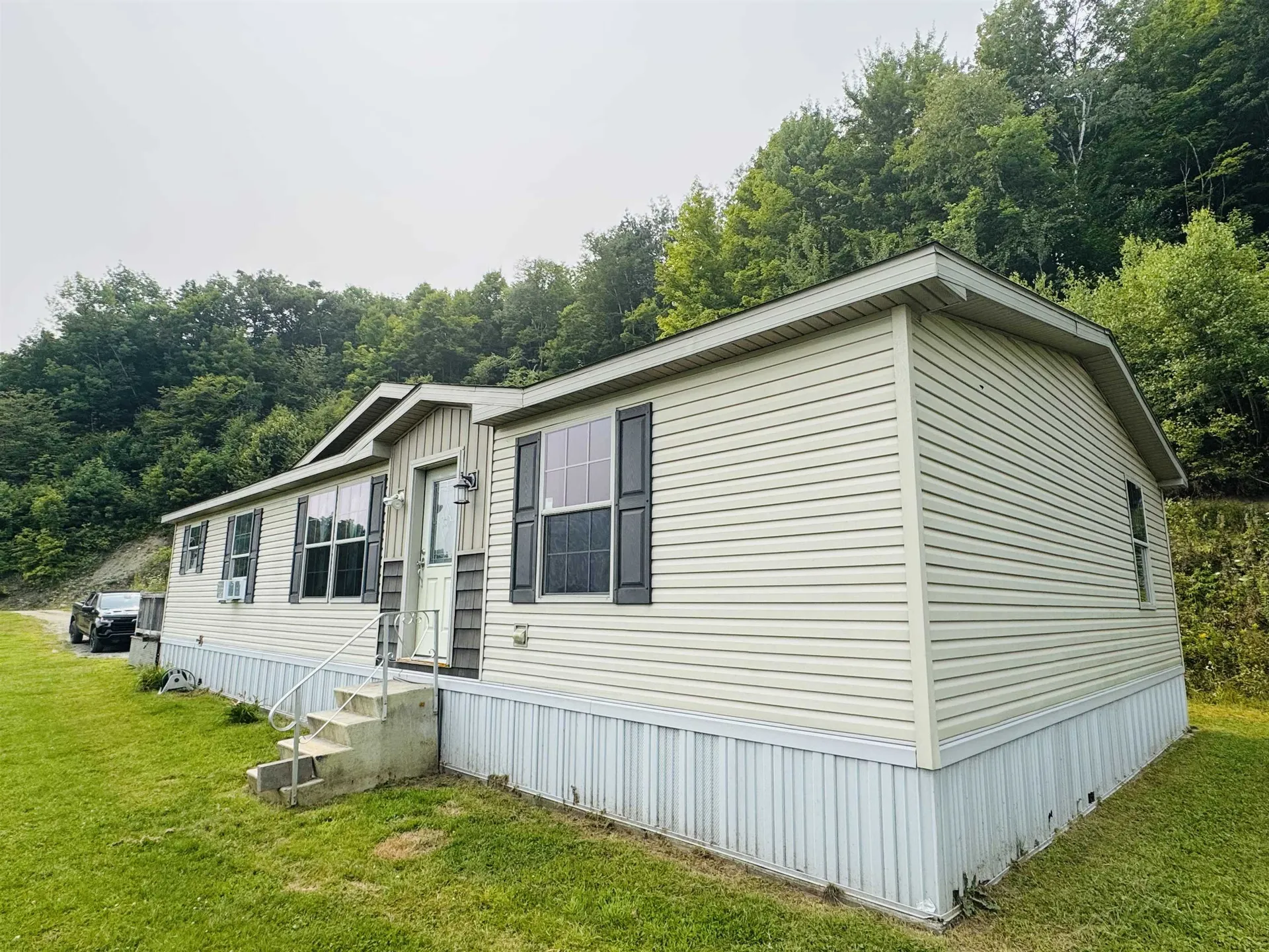 670 Simino Lane Irasburg VT 05845