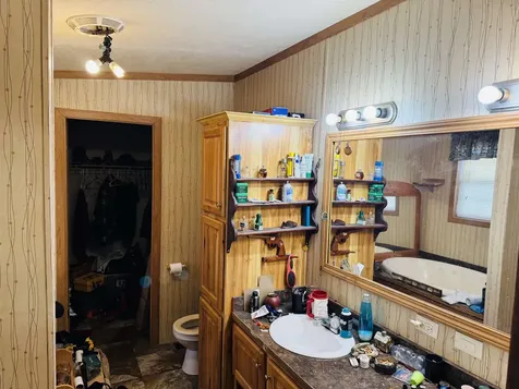 670 Simino Lane Irasburg VT 05845