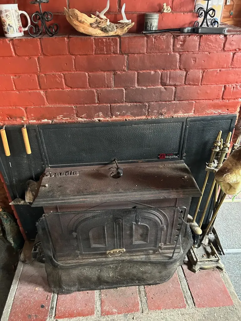 104 North Winnimere Road Greensboro VT 05841