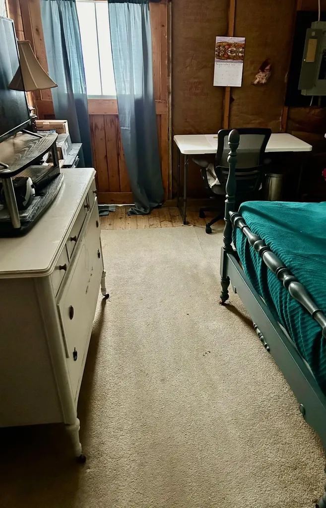 104 North Winnimere Road Greensboro VT 05841