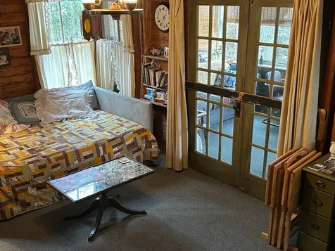 104 North Winnimere Road Greensboro VT 05841