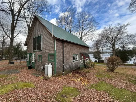 104 North Winnimere Road Greensboro VT 05841