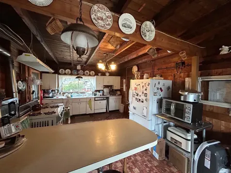 104 North Winnimere Road Greensboro VT 05841
