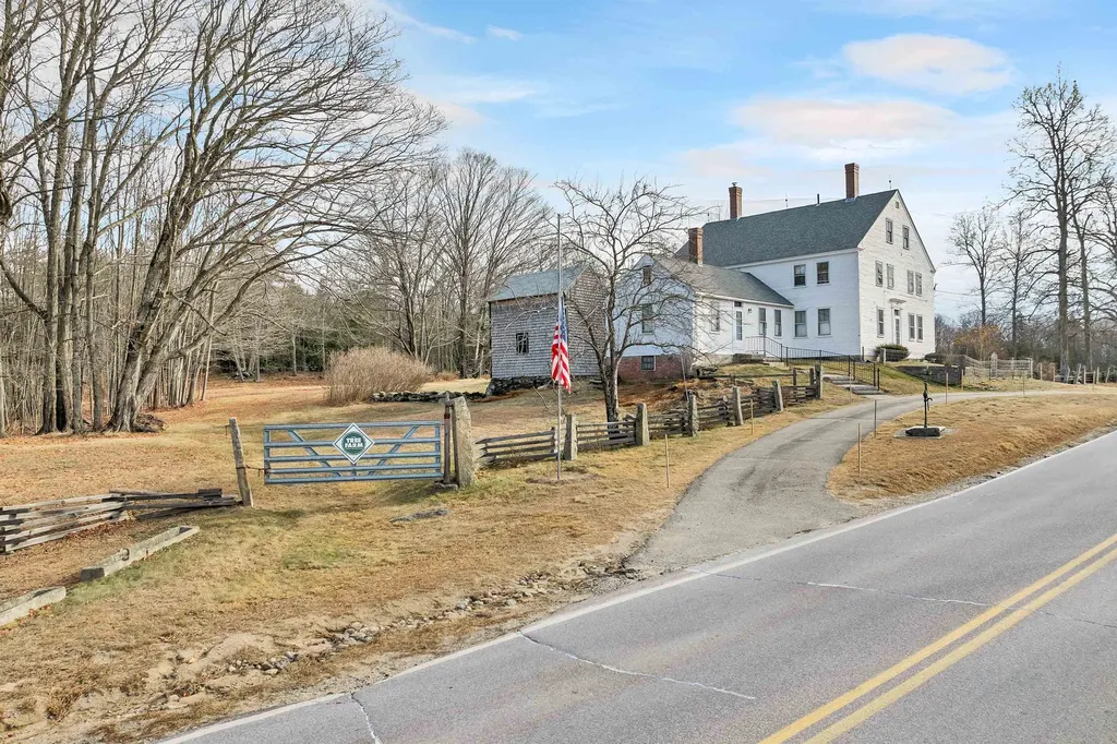 280 Meetinghouse Hill Road Farmington NH 03835