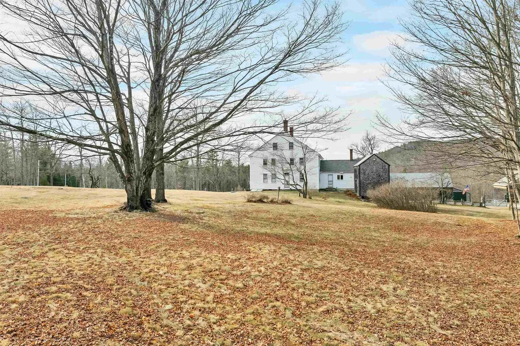 280 Meetinghouse Hill Road Farmington NH 03835