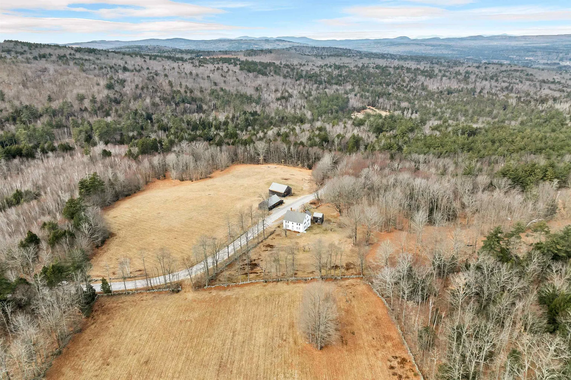 280 Meetinghouse Hill Road Farmington NH 03835