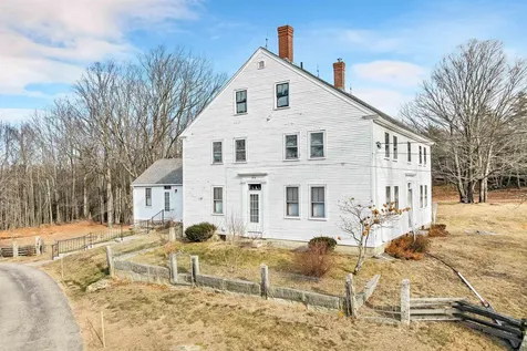 280 Meetinghouse Hill Road Farmington NH 03835