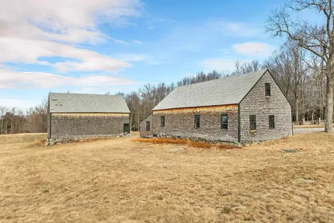 280 Meetinghouse Hill Road Farmington NH 03835