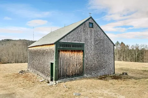 280 Meetinghouse Hill Road Farmington NH 03835