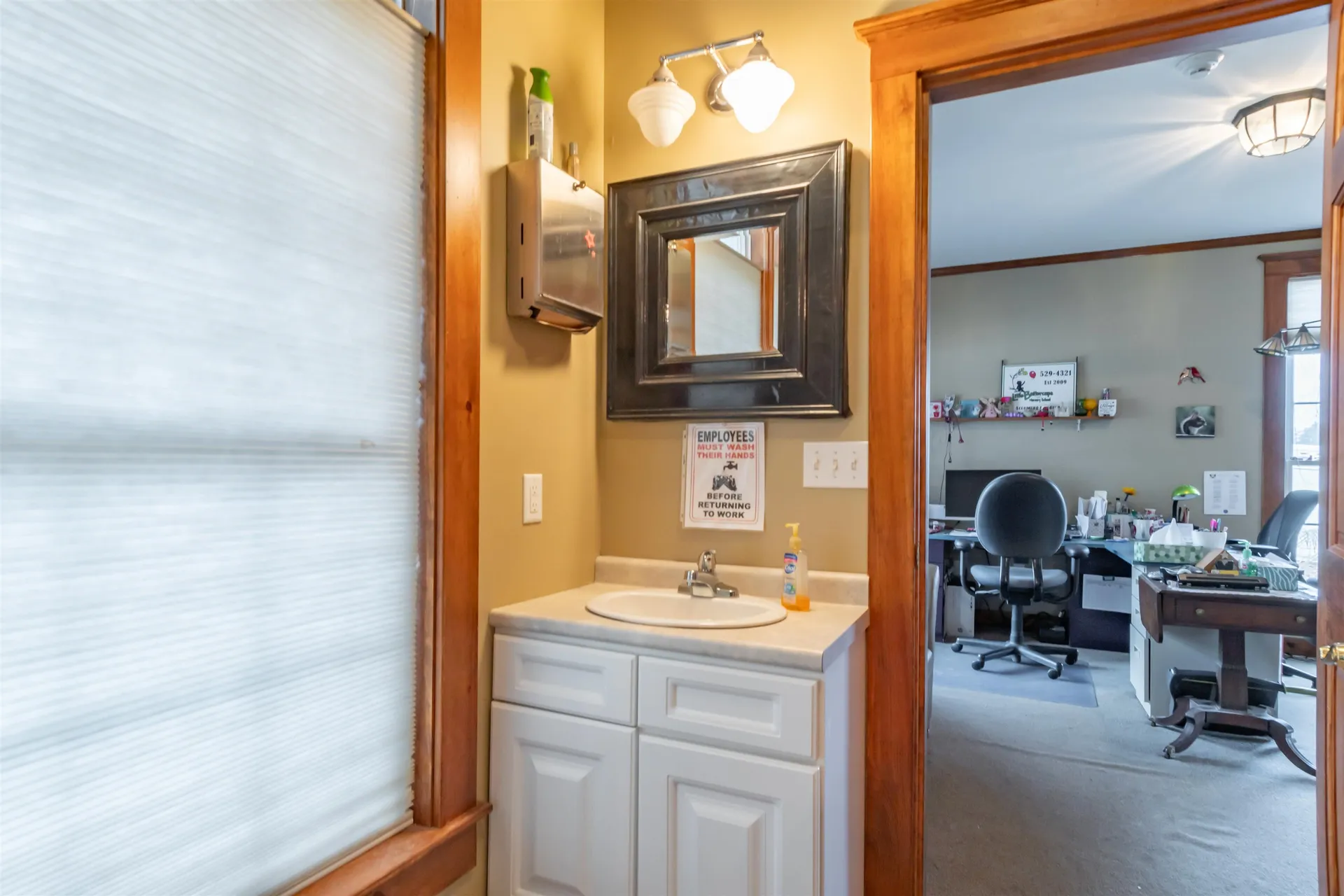 92 Woodbury Road Weare NH 03281