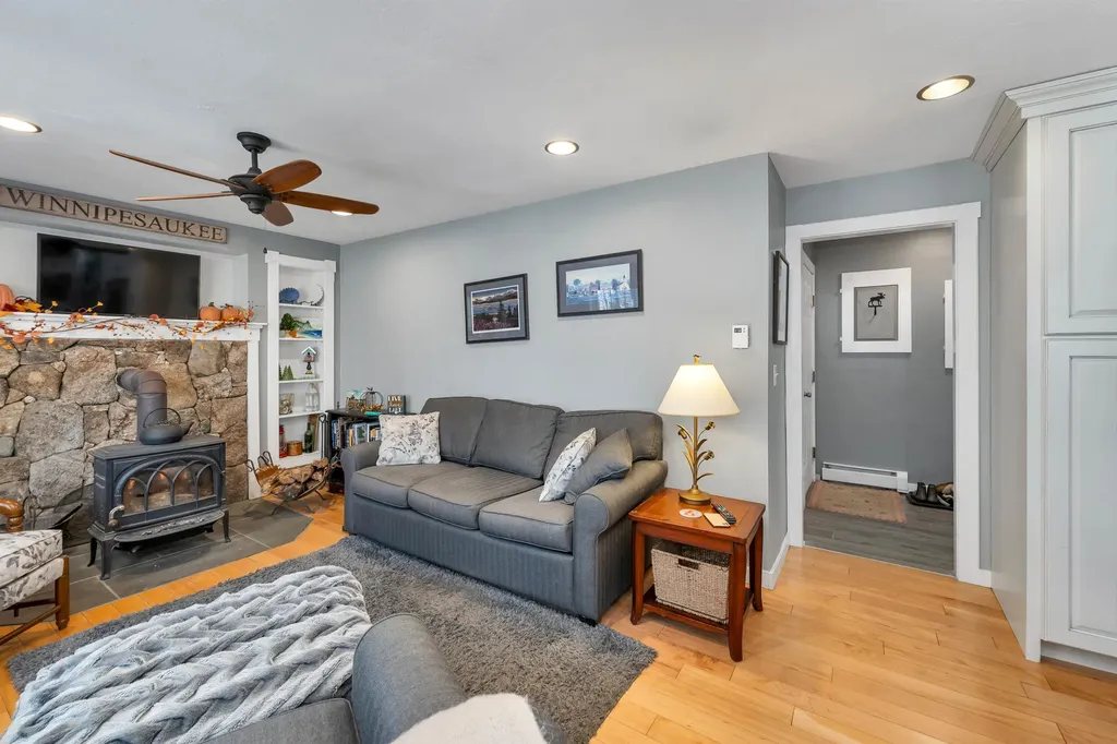 36 Dow Road Moultonborough NH 03254