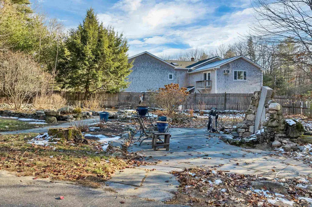 36 Dow Road Moultonborough NH 03254