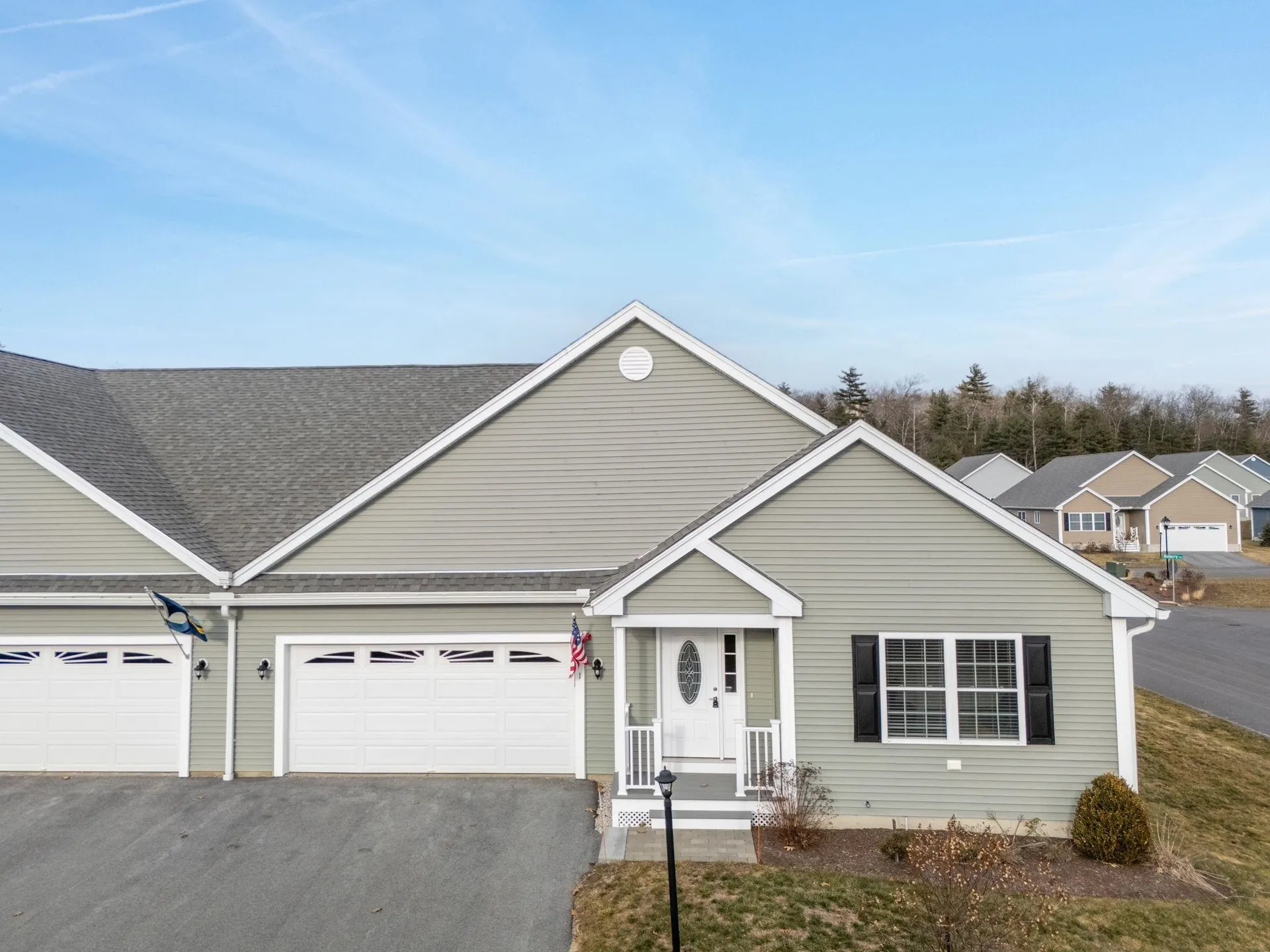 1 Currant Lane Hooksett NH 03106