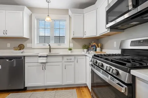 1 Currant Lane Hooksett NH 03106
