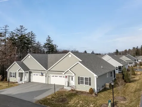 1 Currant Lane Hooksett NH 03106