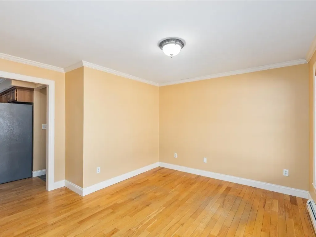 18 Meadowview Road Chesterfield NH 03466