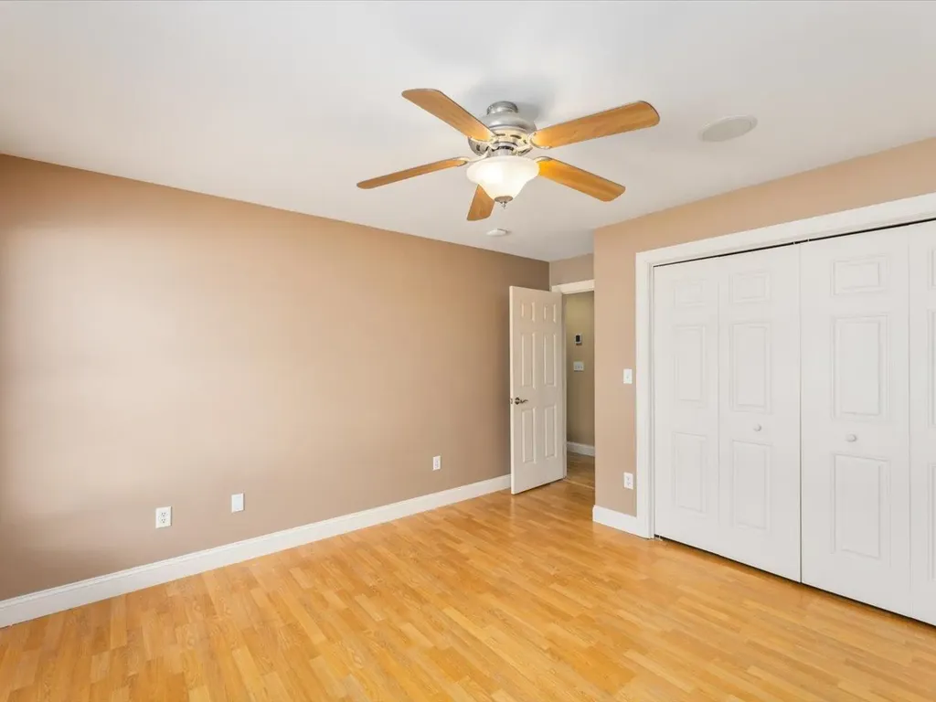 18 Meadowview Road Chesterfield NH 03466