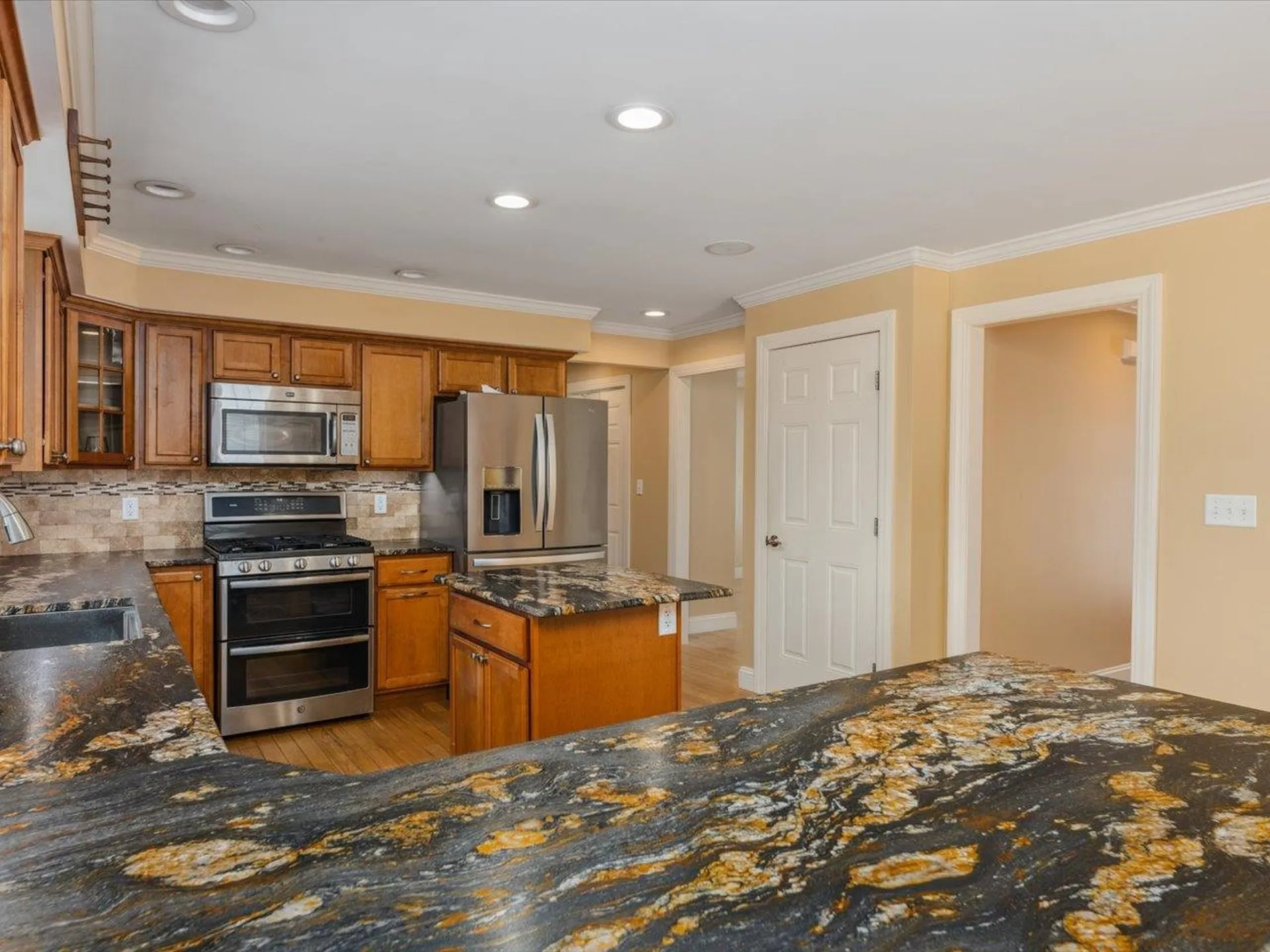 18 Meadowview Road Chesterfield NH 03466