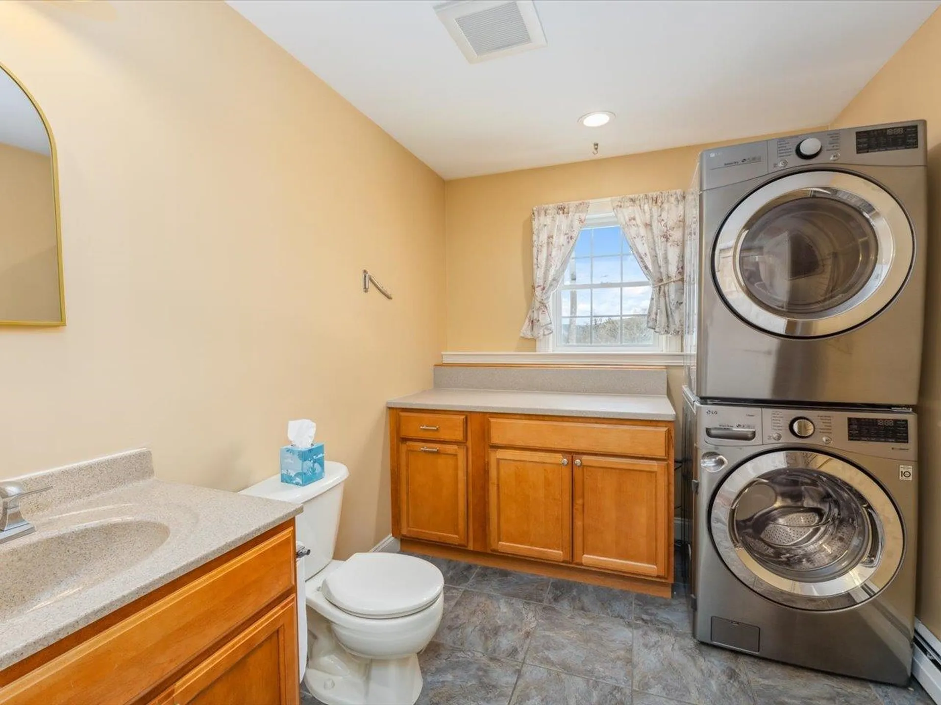 18 Meadowview Road Chesterfield NH 03466