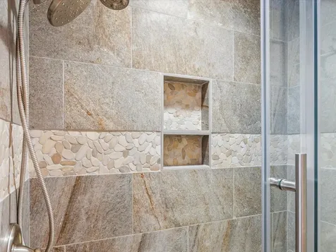 18 Meadowview Road Chesterfield NH 03466