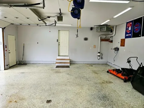 18 Meadowview Road Chesterfield NH 03466